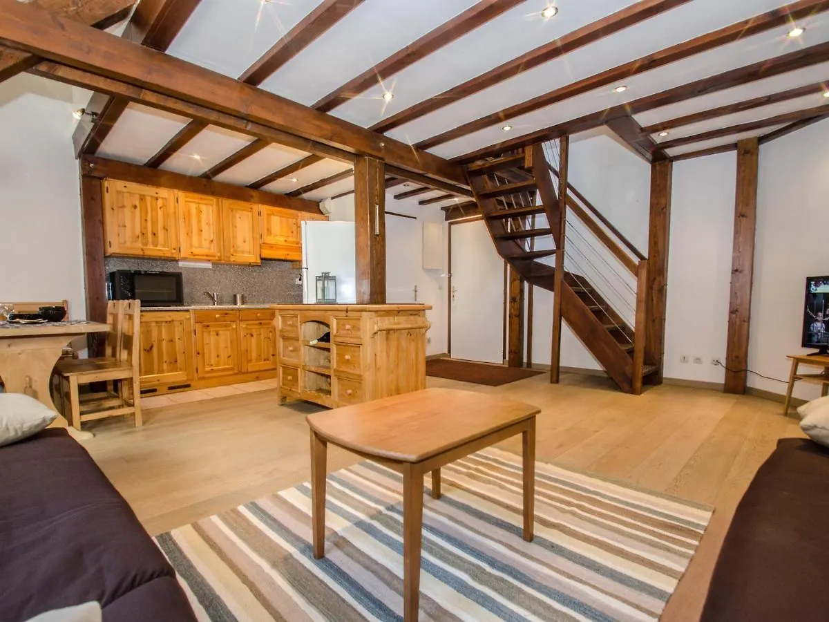 Duplex Centre Chamonix Avec Parking Et Wifi - Fr-1-343-240 Apartment