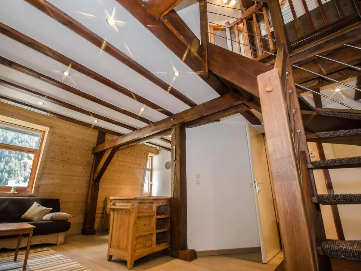 Duplex Centre Chamonix Avec Parking Et Wifi - Fr-1-343-240 Apartment